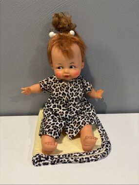 Ideal Toy Corp. Vintage Pebbles Flintstone doll